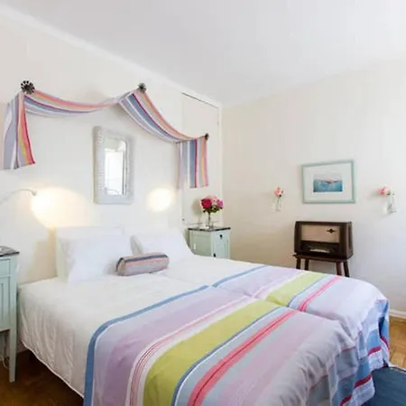 Casa vacanze Charming House With 3 Bedrooms
